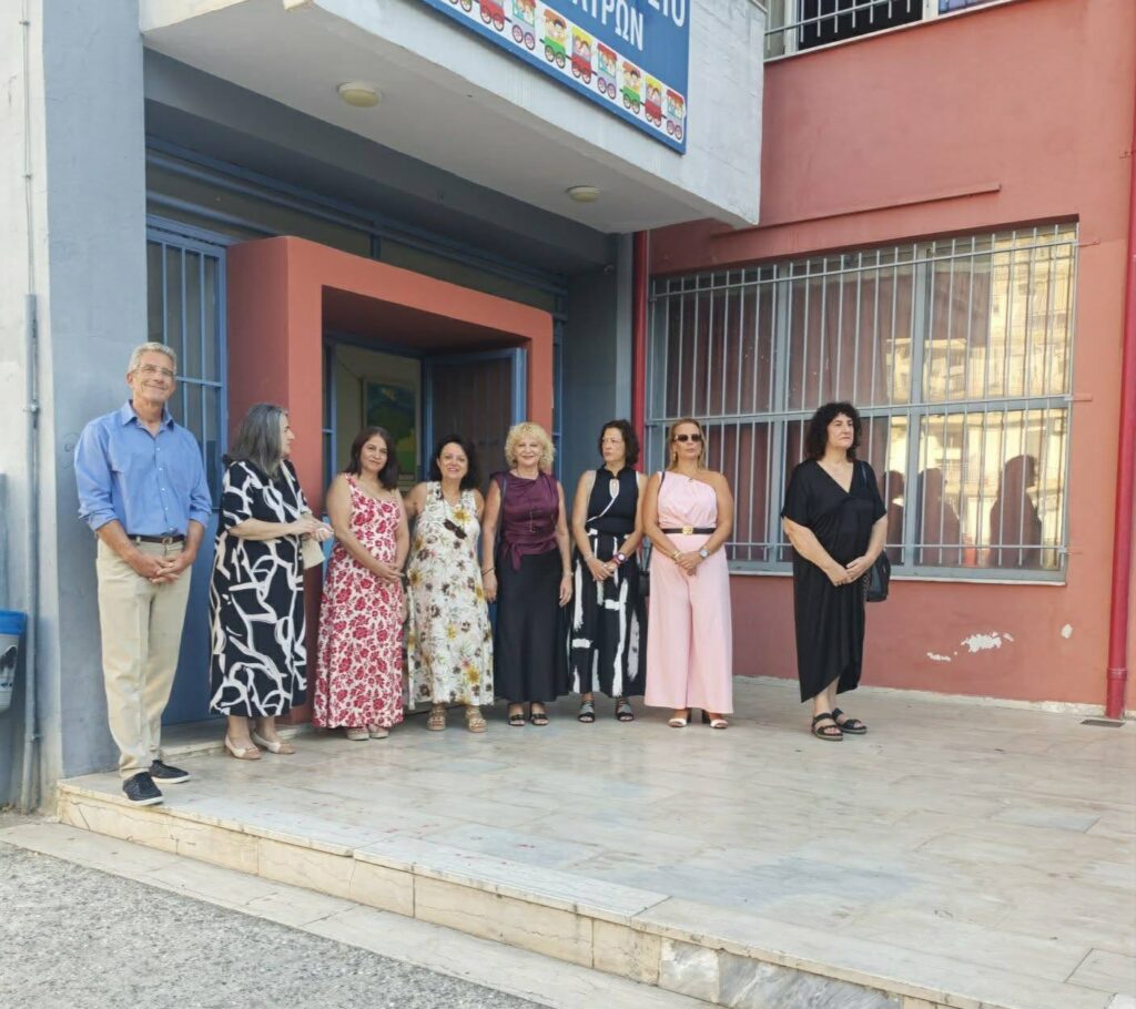 Πρώτο κουδούνι με αγιασμό στο 11ο Δημοτικό και 6ο Νηπιαγωγείο Πατρών ΦΩΤΟ