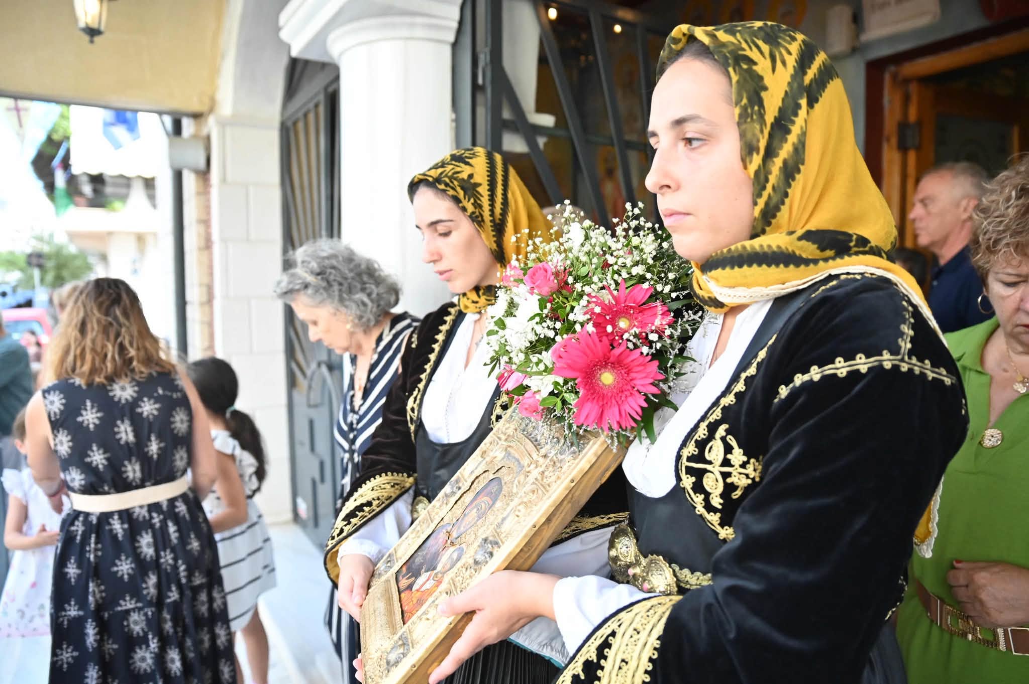 Τιμήθηκε στον Ι.Ν. Αγίας Φωτεινής η Ημέρα Εθνικής Μνήμης της Μικρασιατικής Καταστροφής ΦΩΤΟ