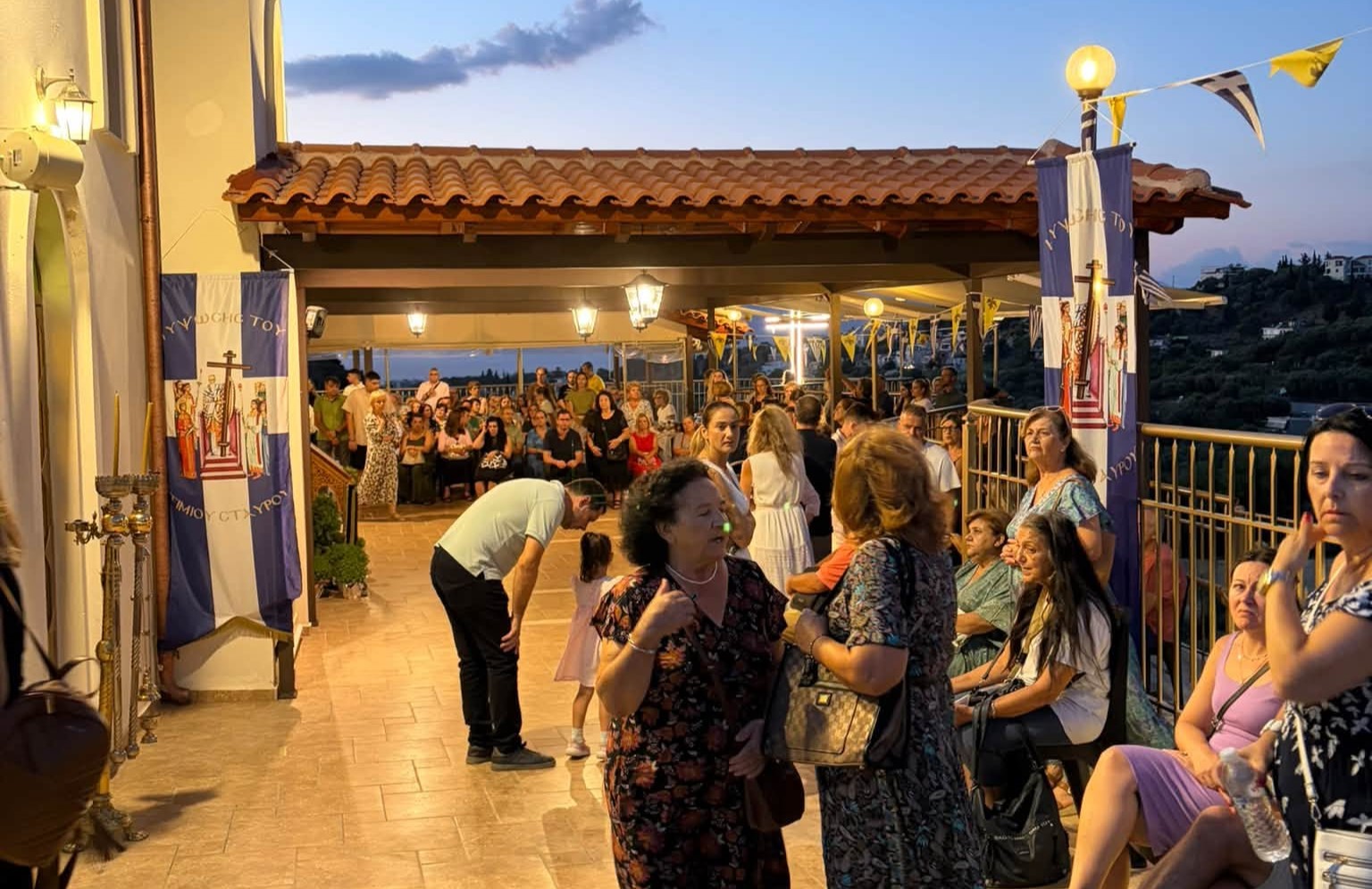 Πανηγυρικός εσπερινός στην Ιερά Μονή Τιμίου Σταυρού στην Ανθούπολη ΦΩΤΟ