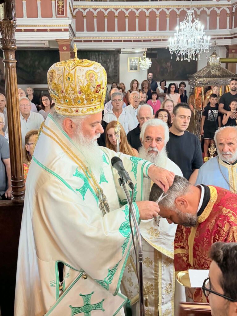 Χειροτονία του Δημοσθένους Ντόκου στους Αμπελοκήπους Αιγείρας ΦΩΤΟ