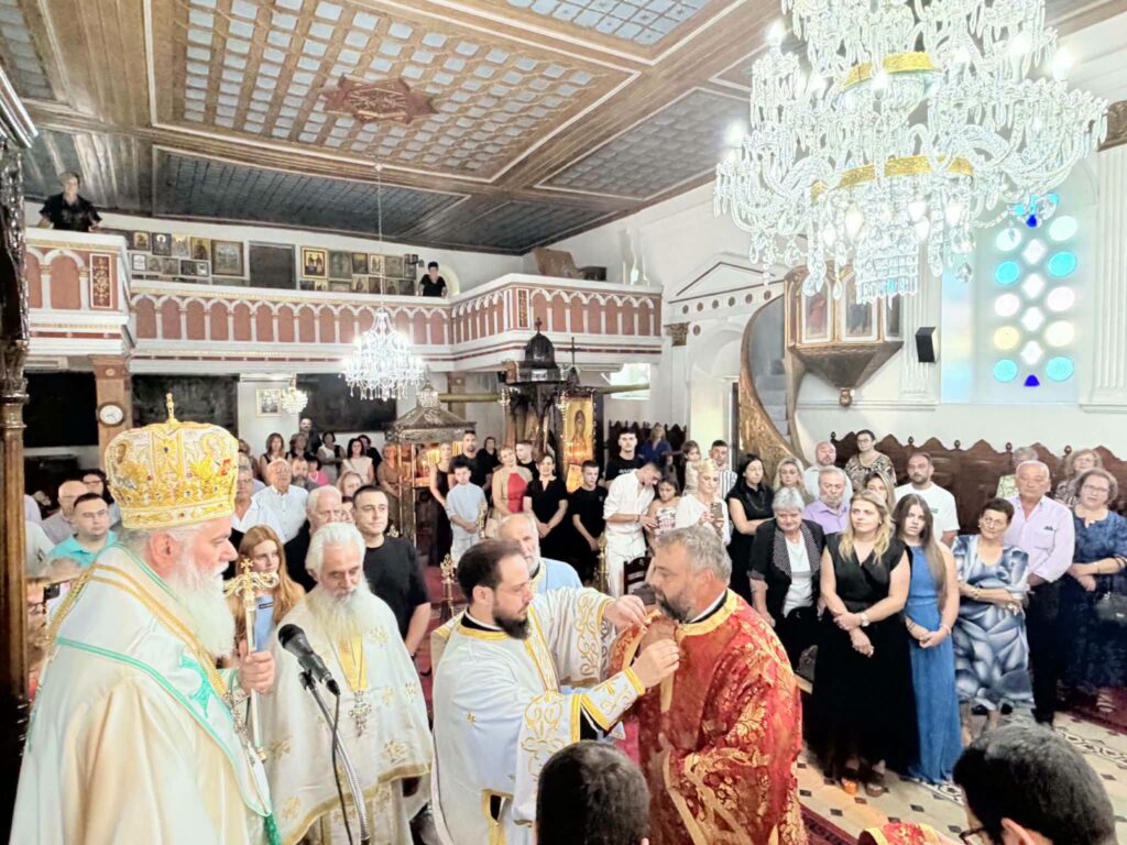 Χειροτονία του Δημοσθένους Ντόκου στους Αμπελοκήπους Αιγείρας ΦΩΤΟ