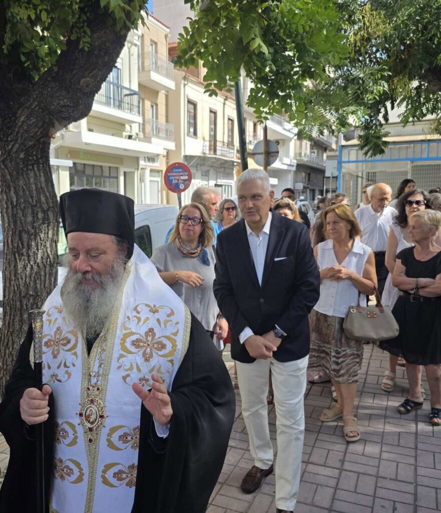 Ο Φωκίων Ζαΐμης στο μνημόσυνο για τον Ιωάννη Καποδίστρια στον Αγιο Νικόλαο ΦΩΤΟ