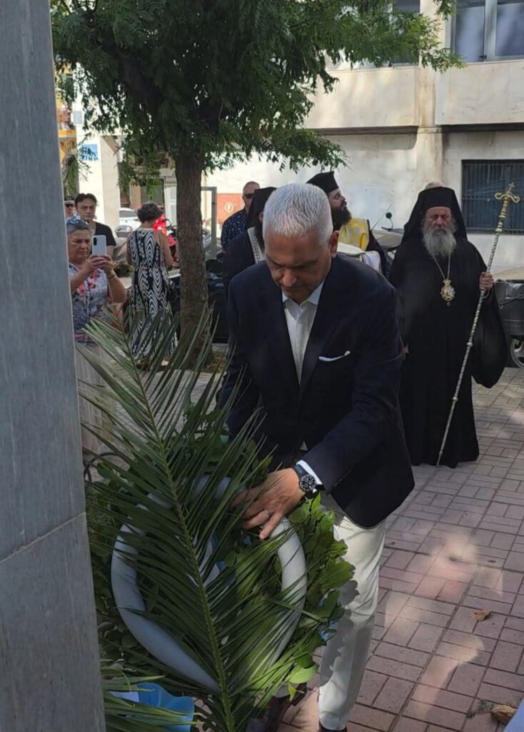 Ο Φωκίων Ζαΐμης στο μνημόσυνο για τον Ιωάννη Καποδίστρια στον Αγιο Νικόλαο ΦΩΤΟ
