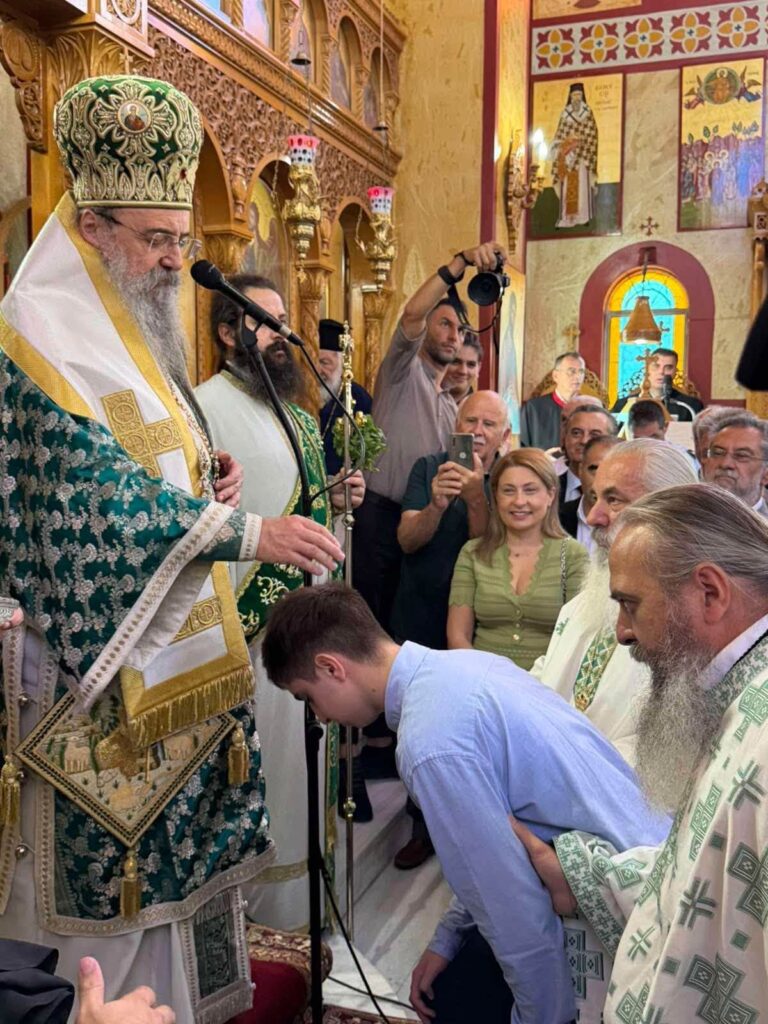 Η Κάτω Αχαΐα τίμησε την Ύψωση του Τιμίου Σταυρού ΒΙΝΤΕΟ-ΦΩΤΟ 11 Η Κάτω Αχαΐα τίμησε την Ύψωση του Τιμίου Σταυρού ΒΙΝΤΕΟ-ΦΩΤΟ