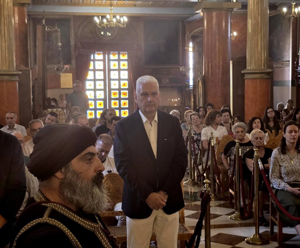 Ο Φωκίων Ζαΐμης στο μνημόσυνο για τον Ιωάννη Καποδίστρια στον Αγιο Νικόλαο ΦΩΤΟ