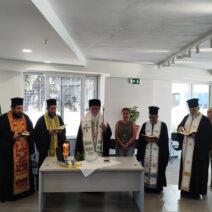 Αγιασμός για τη νέα εκπαιδευτική περίοδο στο Ε.Κ.Α.ΜΕ./ΑμεΑ Αιγίου ΦΩΤΟ 1 Εκκλησιαστική τελετή ευλογίας για τη νέα εκπαιδευτική περίοδο στο…
