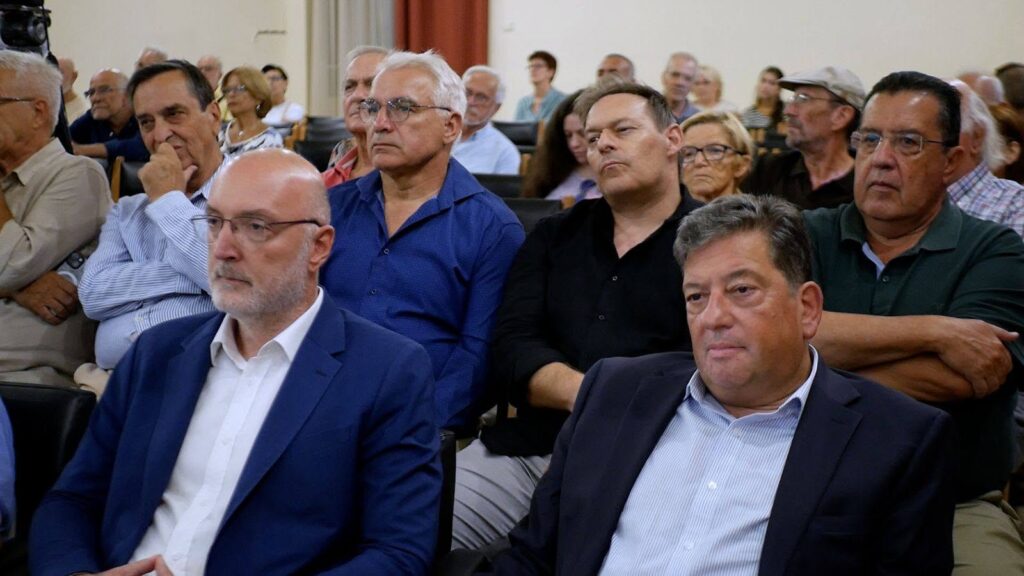 Πάτρα: Η Λούκα Κατσέλη για την «Ελλάδα που δεν περιμένει» και την περιφερειακή ανασυγκρότηση ΦΩΤΟ 14 Πάτρα: Η Λούκα Κατσέλη για την «Ελλάδα που δεν περιμένει» και την περιφερειακή ανασυγκρότηση ΦΩΤΟ