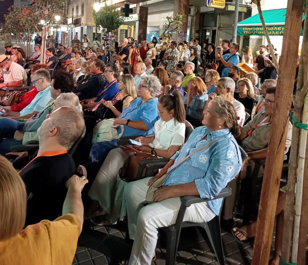 Η Πάτρα αγκάλιασε τη δεύτερη ημέρα του Διεθνούς Φεστιβάλ Ποίησης ΦΩΤΟ