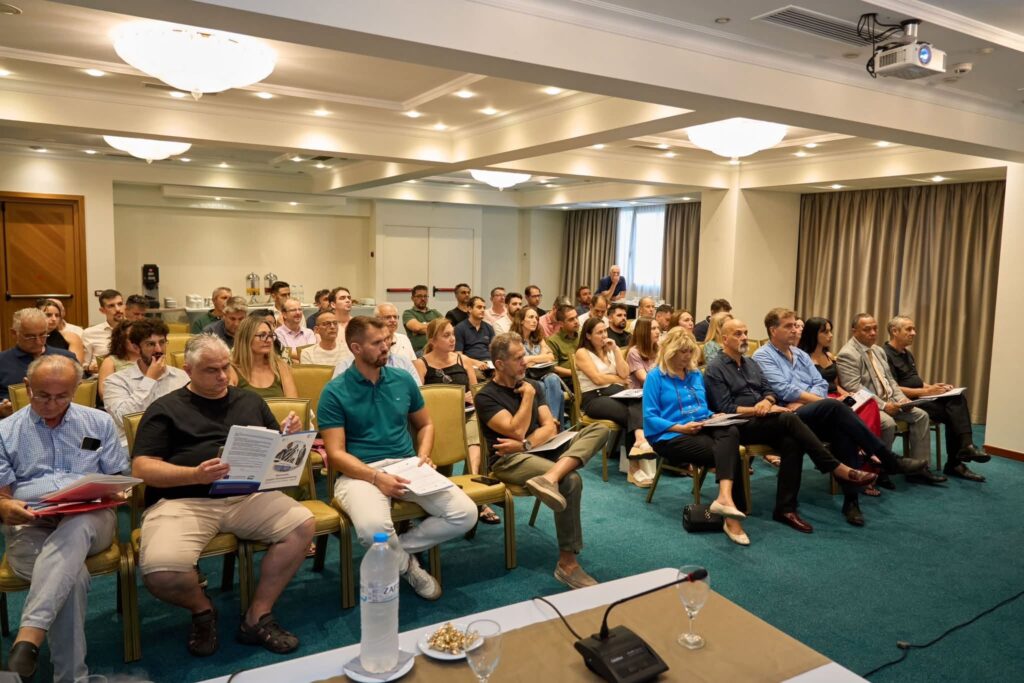 Το workshop «Η Τεχνητή Νοημοσύνη ως καταλύτης εξωστρέφειας και επιχειρηματικότητας» στην Πάτρα ΦΩΤΟ 5 Το workshop «Η Τεχνητή Νοημοσύνη ως καταλύτης εξωστρέφειας και επιχειρηματικότητας» στην Πάτρα ΦΩΤΟ
