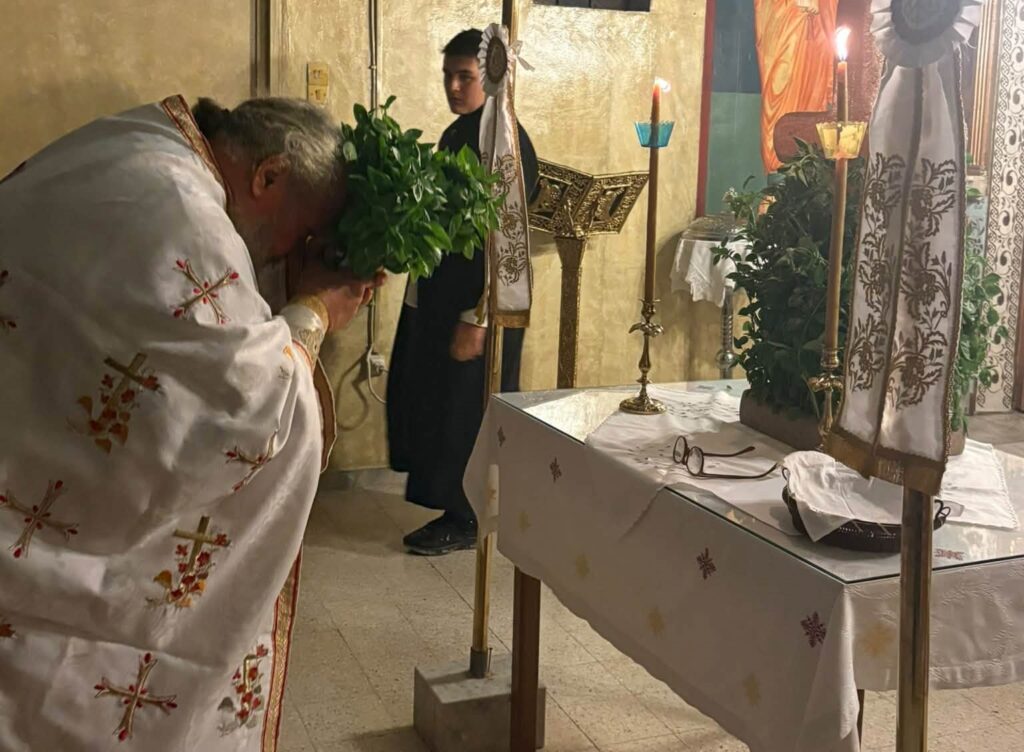 Αγρυπνία στον Ναό Αγίων Πάντων Ροδινής ΦΩΤΟ