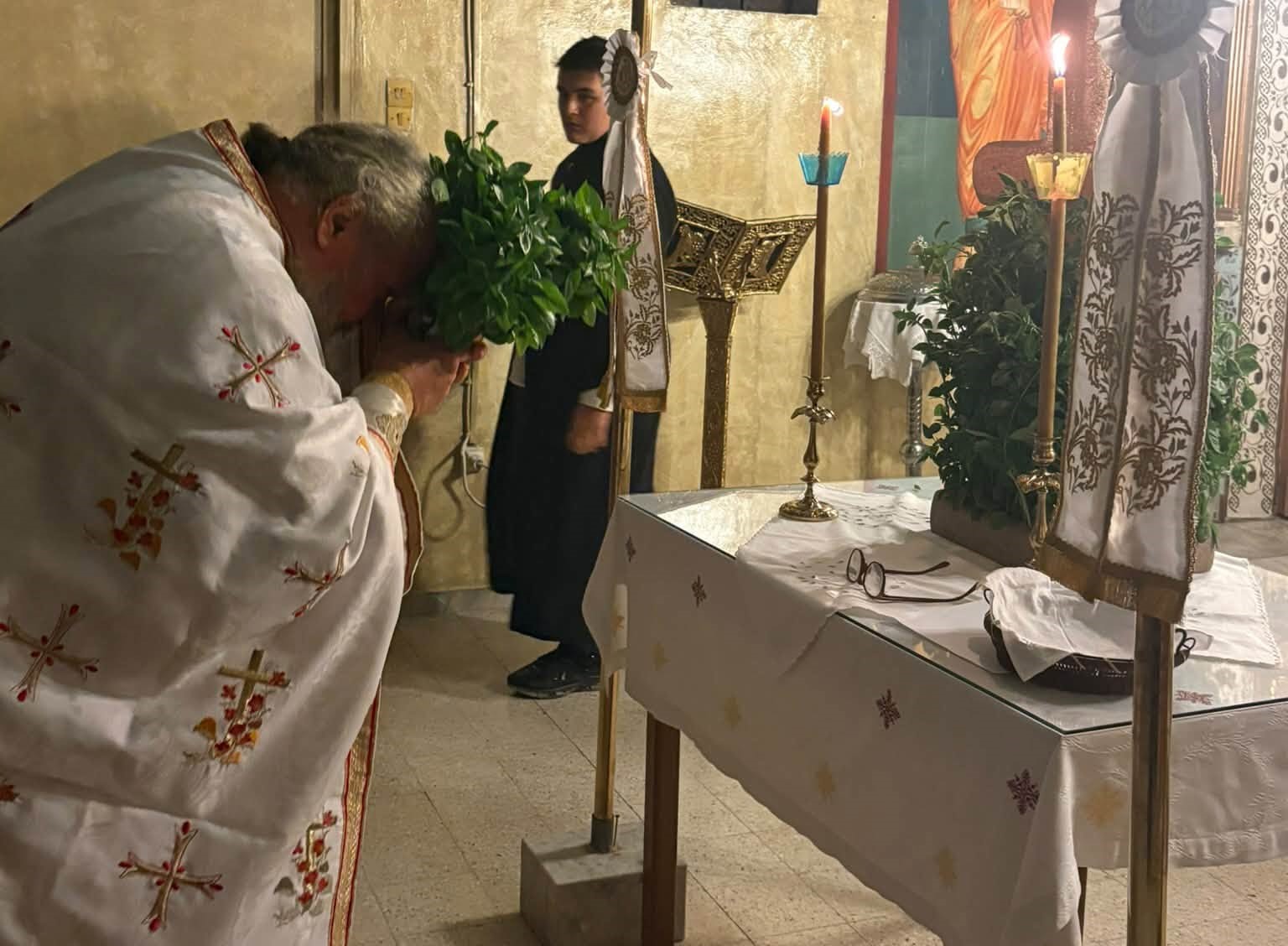 Αγρυπνία στον Ναό Αγίων Πάντων Ροδινής ΦΩΤΟ