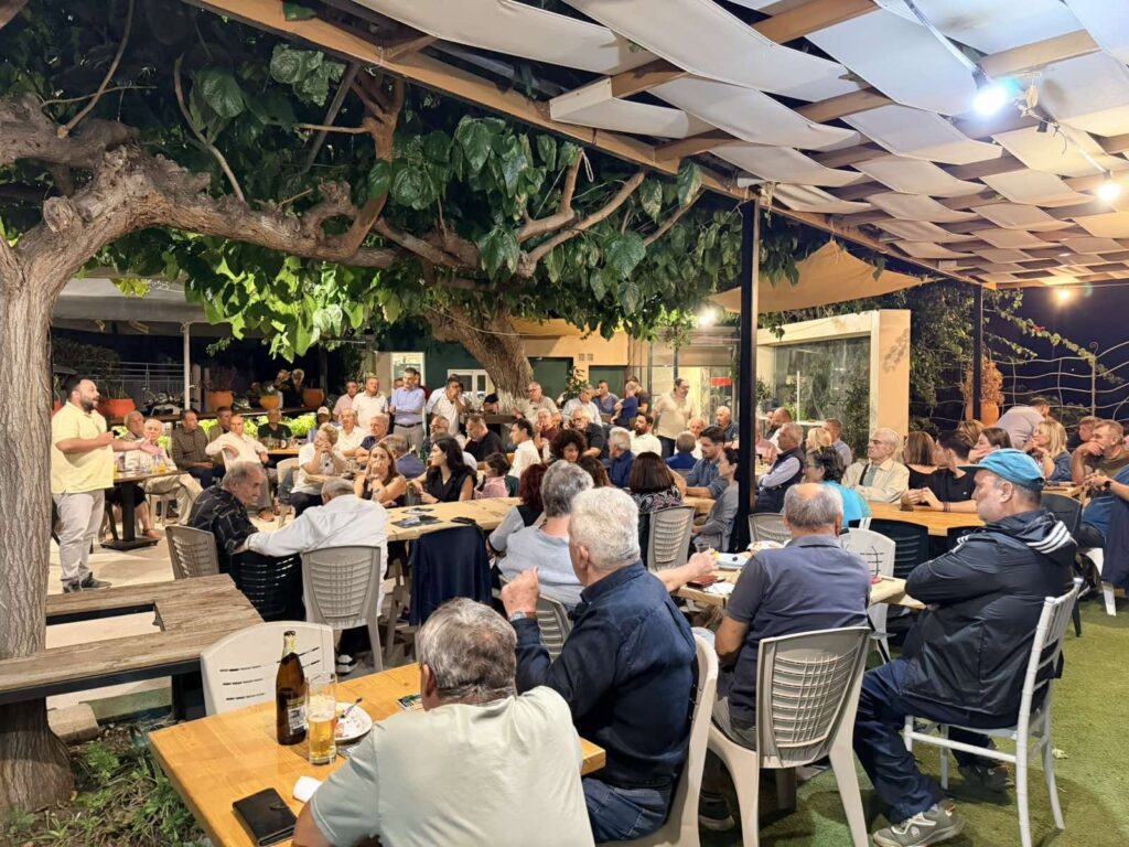 Βούντενη: Πολιτική εκδήλωση από το ΠΑΣΟΚ Αχαΐας με τον Δημήτρη Κωνσταντόπουλο ΦΩΤΟ