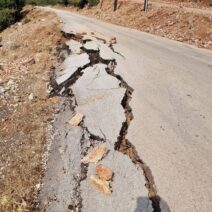 Αχαΐα: Επικίνδυνες παγίδες για τους οδηγούς στον δρόμο προς το Λεόντιο ΦΩΤΟ 1 Αχαΐα: Επικίνδυνες παγίδες για τους οδηγούς στον δρόμο προς το Λεόντιο ΦΩΤΟ