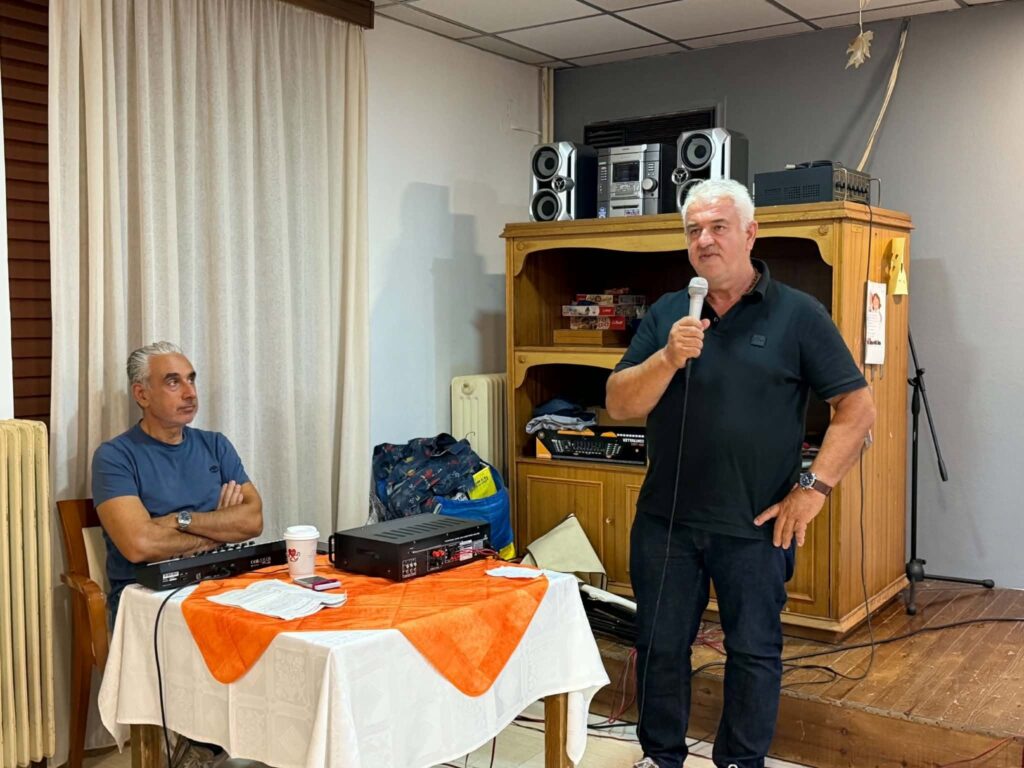 Θεατρική βραδιά στο Κωνσταντοπούλειο Ευγηρείο Πατρών ΦΩΤΟ 10 Θεατρική βραδιά στο Κωνσταντοπούλειο Ευγηρείο Πατρών ΦΩΤΟ