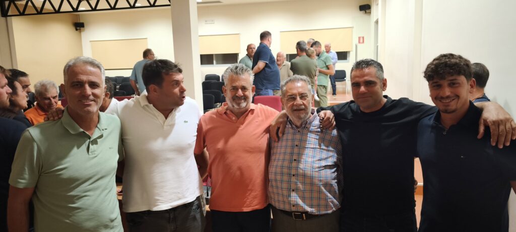 Λουσικά: «Στο πόδι» οι αμπελουργοί λόγω πρωτοφανούς οικονομικής ασφυξίας μετά τον τρύγο ΦΩΤΟ