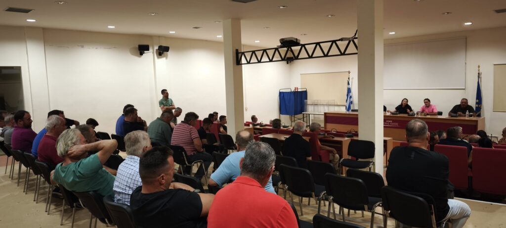 Λουσικά: «Στο πόδι» οι αμπελουργοί λόγω πρωτοφανούς οικονομικής ασφυξίας μετά τον τρύγο ΦΩΤΟ