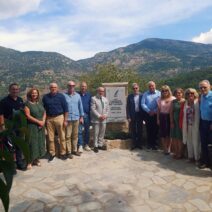 Ιστορική στιγμή για τα αποκαλυπτήρια του Μνημείου Περεσιάδη 3 Ιστορική στιγμή για τα αποκαλυπτήρια του Μνημείου Περεσιάδη