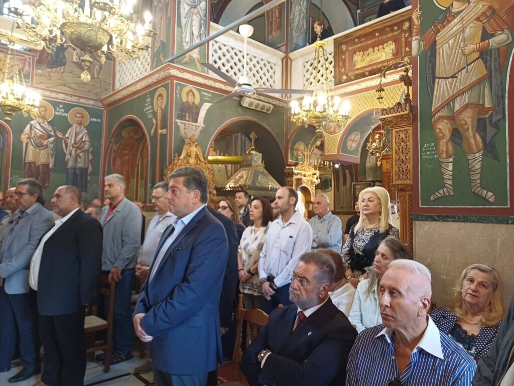 Ο εορτασμός του Αγίου Νικολάου του Παντοπώλη από τον Εμπορικό Σύλλογο Αιγιαλείας ΦΩΤΟ