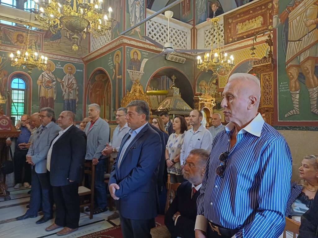 Ο εορτασμός του Αγίου Νικολάου του Παντοπώλη από τον Εμπορικό Σύλλογο Αιγιαλείας ΦΩΤΟ