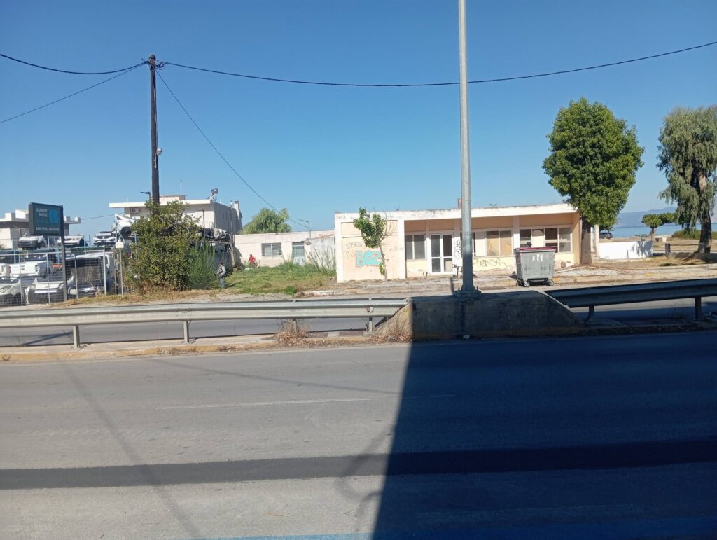Ιτεών: Αντιδράσεις για εργασίες καθαρισμού και κούρεμα πρασίνου με ιδιώτη ΦΩΤΟ