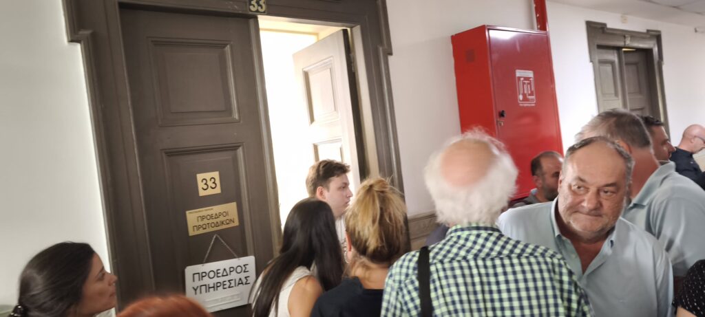 Πάτρα: Δικαστικός αγώνας εργαζομένων του ΕΑΠ για καταβολή των δεδουλευμένων τους ΒΙΝΤΕΟ-ΦΩΤΟ