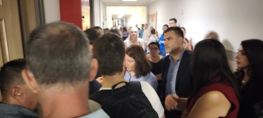 Πάτρα: Δικαστικός αγώνας εργαζομένων του ΕΑΠ για καταβολή των δεδουλευμένων τους ΒΙΝΤΕΟ-ΦΩΤΟ