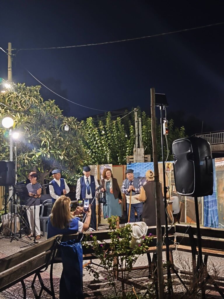 Μουσική και θέατρο από τους «Ταξιδευτές της Πρόζας» στη Μιτόπολη ΦΩΤΟ