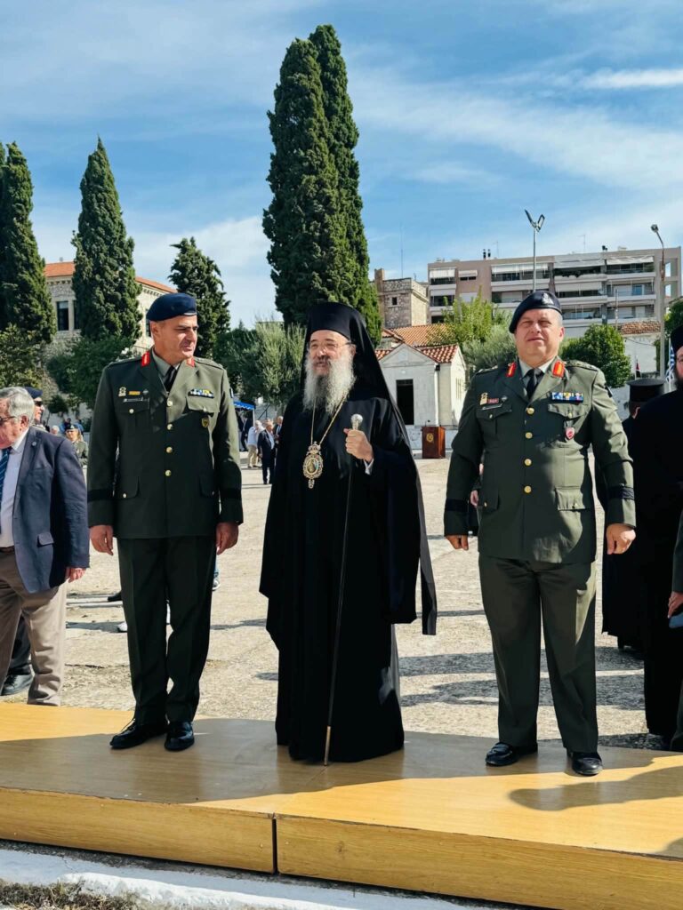 Ο Μητροπολίτης Χρυσόστομος στην ορκωμοσία οπλιτών στο Κ.Ε.Ν Πατρών ΦΩΤΟ