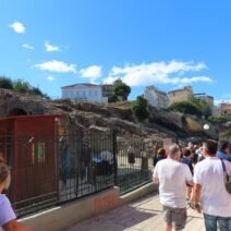 Ολοκληρώθηκαν τα «Μαρκάτια 2026» με περιήγηση στην ιστορική γειτονιά και το Ρωμαϊκό Στάδιο ΦΩΤΟ