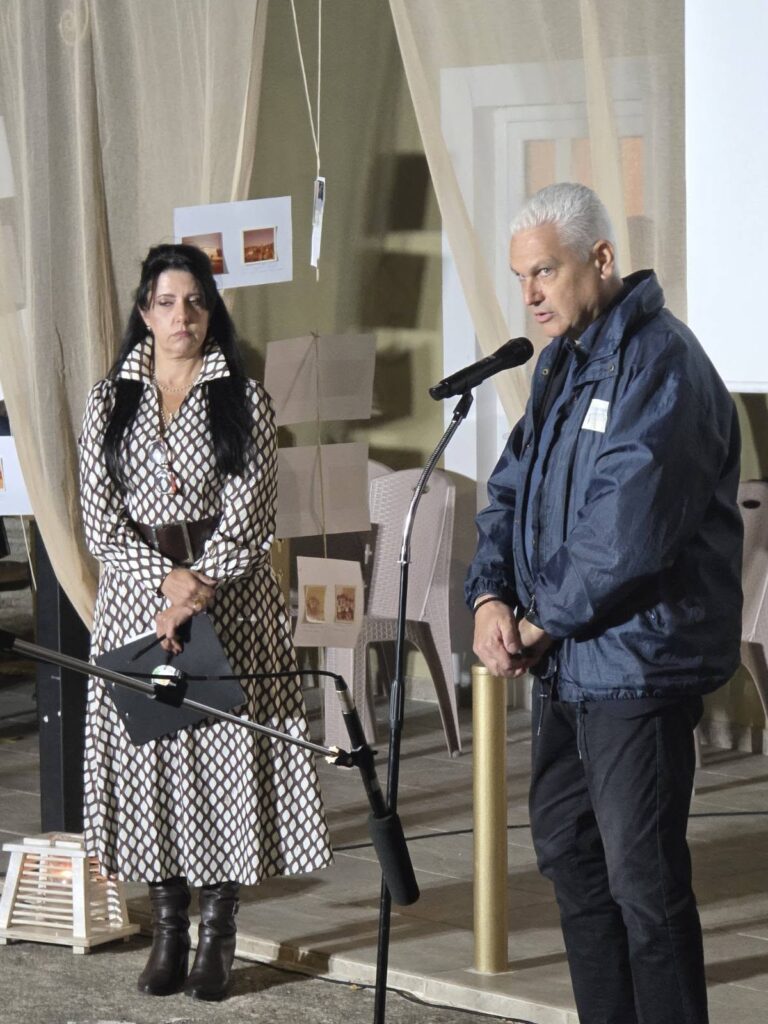 Παρουσίαση ιστορικών φωτογραφιών για τις πυρκαγιές στο Θεριανό ΦΩΤΟ 12 Παρουσίαση ιστορικών φωτογραφιών για τις πυρκαγιές στο Θεριανό ΦΩΤΟ