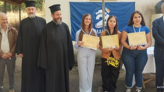 «Γιορτή Παιδείας» από τον Σύνδεσμο Καμενιανιτών – Δροβολοβιτών – Δεσινιωτών στο Δεσινό Καλαβρύτων ΦΩΤΟ