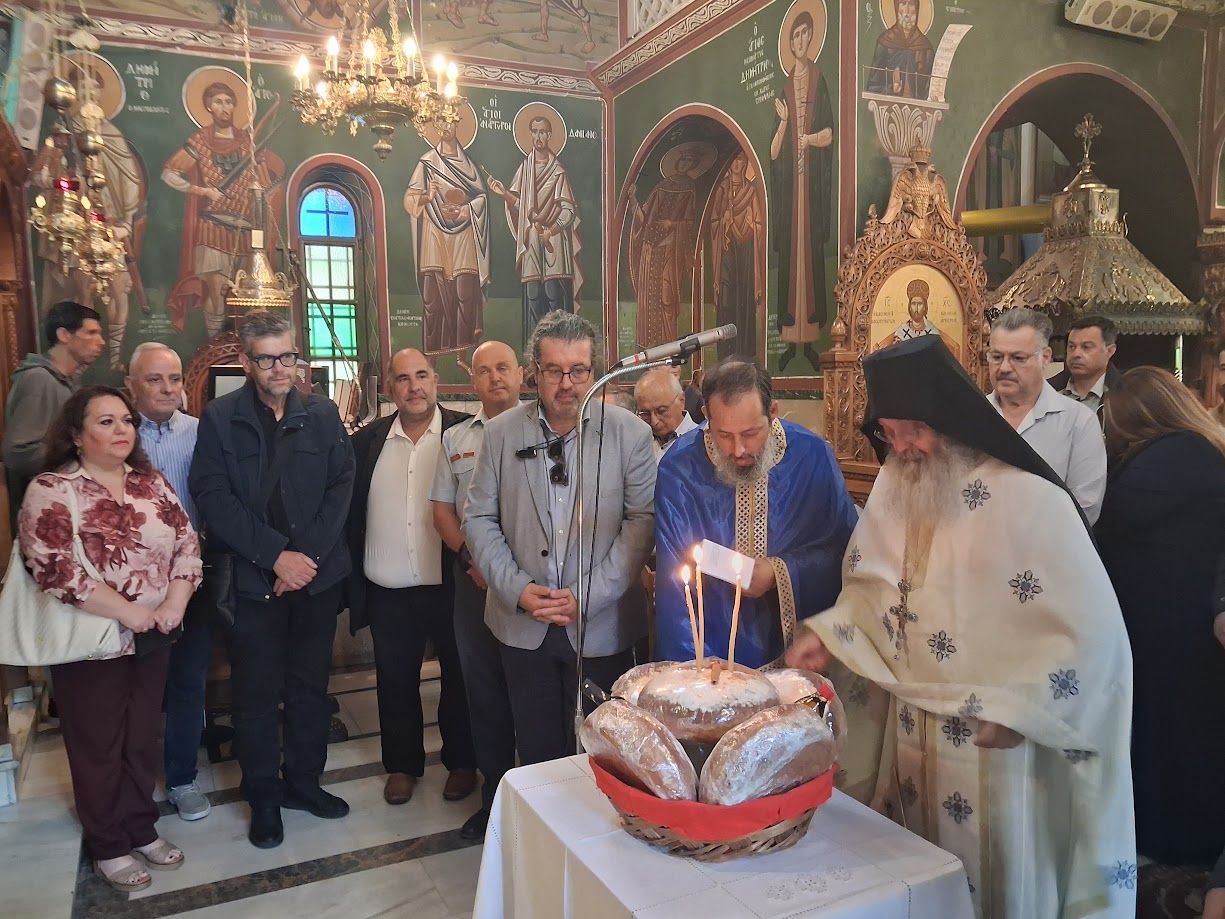 Οι Εμποροι της Αιγιαλείας τίμησαν για πρώτη φορά, τον Προστάτη τους Άγιο Νικόλαο τον Παντοπώλη ΦΩΤΟ
