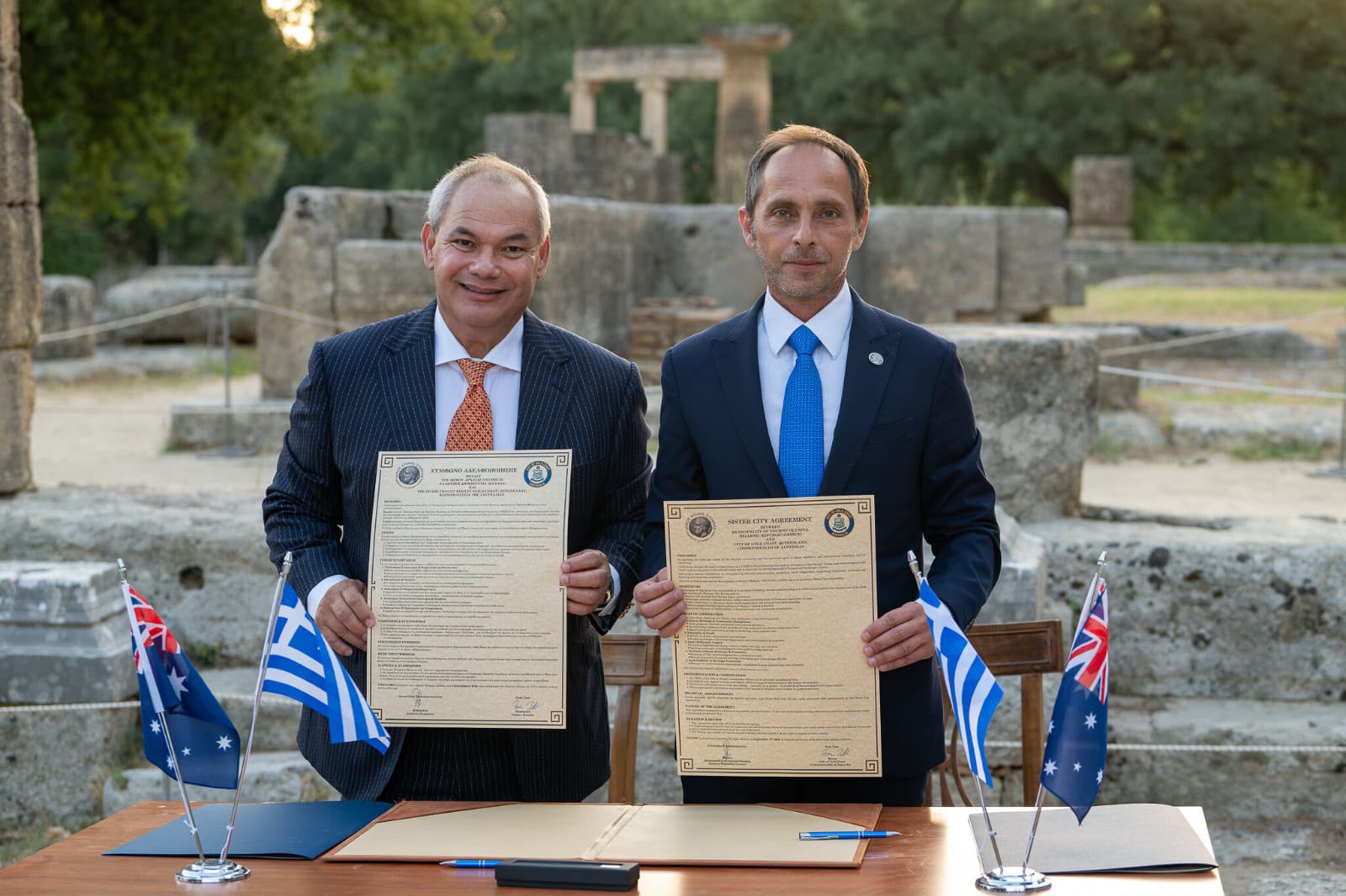 Ένα Ολυμπιακό νήμα ενώνει την Αρχαία Ολυμπία με το Gold Coast της Αυστραλίας ΦΩΤΟ 14 Ένα Ολυμπιακό νήμα ενώνει την Αρχαία Ολυμπία με το Gold Coast της Αυστραλίας ΦΩΤΟ