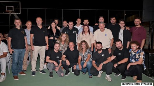 Μέλη του Σωματείου Εθελοντών Πυροσβεστών Αχαΐας σε μουσική εκδήλω…