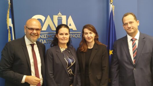 Στον Οργανισμό Λιμένος Πατρών η Πρέσβης της Ελβετικής Συνομοσπονδίας στην Ελλάδα 12 Στον Οργανισμό Λιμένος Πατρών η Πρέσβης της Ελβετικής Συνομοσπονδίας στην Ελλάδα