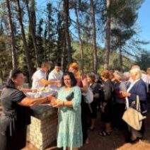 Γιορτή στο γραφικό εκκλησάκι της «Παναγίας στη Ράχη» Κλειτορίας ΦΩΤΟ 1 Γιορτή στο γραφικό εκκλησάκι της «Παναγίας στη Ράχη» Κλειτορίας ΦΩΤΟ