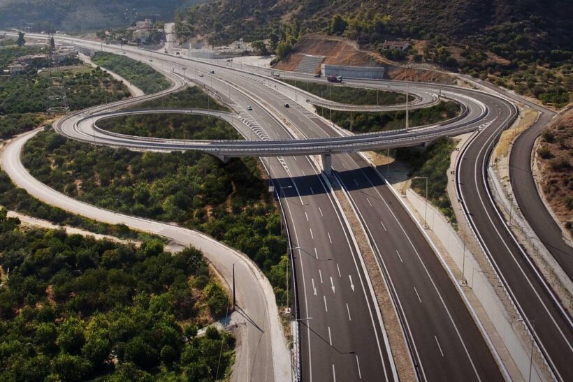 Ολυμπία Οδός: Πρωτοπορεί στην κίνηση με υδρογόνο με το πρώτο FCEV σε ελληνικό αυτοκινητόδρομο 4 Ολυμπία Οδός: Πρωτοπορεί στην κίνηση με υδρογόνο με το πρώτο FCEV σε ελληνικό αυτοκινητόδρομο
