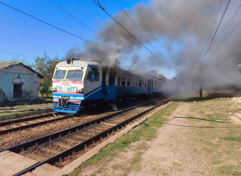 Ουκρανία: Νεκροί και τραυματίες από ρωσικά πλήγματα σε πολλές περιοχές – Χτυπήθηκε και τρένο