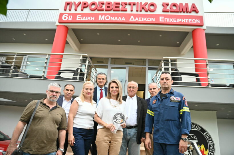 Πάτρα: Επίσκεψη της Μαρίας Καρυστιανού στους Δασοκομάντος με ισχυρή πολιτική στήριξη 4 Μαρία Καρυστήνιο στο Δασκομάντο, με έντονη πολιτική στήριξη