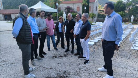 Στήριξη του Επιμελητηρίου Αχαΐας στην Achaia Clauss μετά την καταστροφική πυρκαγιά 12 Στήριξη του Επιμελητηρίου Αχαΐας στην Achaia Clauss μετά την καταστροφική πυρκαγιά