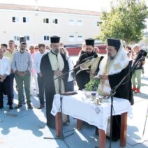 Ο Μητροπολίτης Πατρών Χρυσόστομος σε Αγιασμούς σχολείων 1 Ο Μητροπολίτης Πατρών Χρυσόστομος σε Αγιασμούς σχολείων