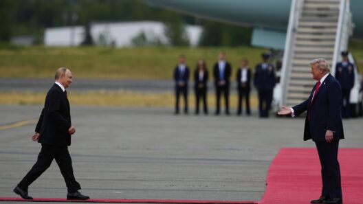 Ο Τραμπ προσκαλεί τον Πούτιν στη Σύνοδο της G20 12 Ο Τραμπ προσκαλεί τον Πούτιν στη Σύνοδο της G20