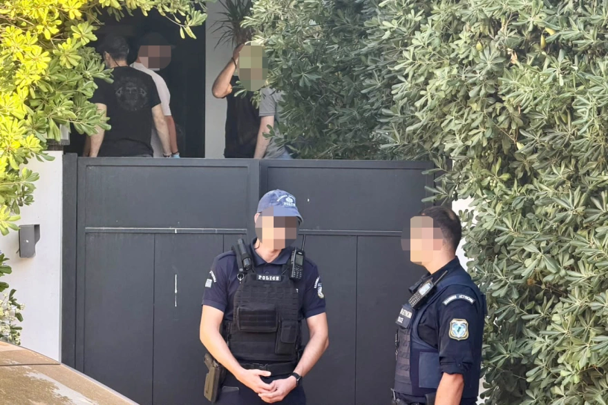 Γιώργος Μαζωνάκης: Στο ΑΤ Κυψέλης ξανά οι δύο γιατροί της κλινικής ΦΩΤΟ 6 Γιώργος Μαζωνάκης: Στο ΑΤ Κυψέλης ξανά οι δύο γιατροί της κλινικής ΦΩΤΟ