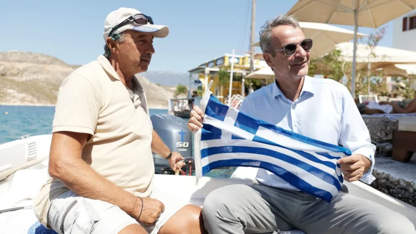 Μητσοτάκης από Καστελόριζο: Σχέδιο για έργα υποδομών και κίνητρα για νέους κατοίκους
