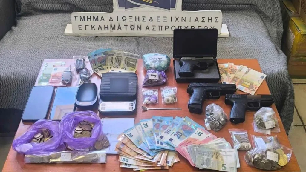 Περιστέρι: Διακίνηση ναρκωτικών με «βιτρίνα» κατάστημα – Μια σύλληψη ΒΙΝΤΕΟ