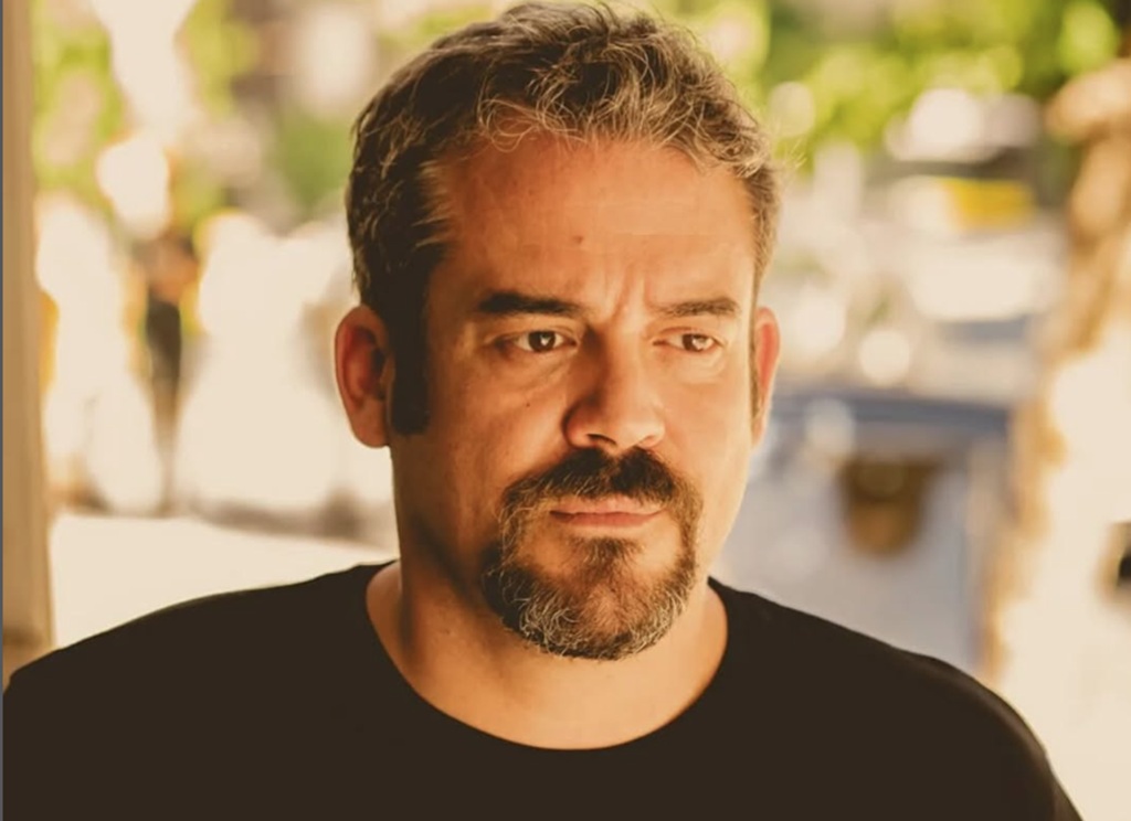 Συγκινεί ο Δαδακαρίδης για το πένθος: «Πρέπει να είμαστε ειλικρινείς»