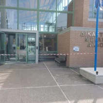 Αίγιο: Μπαίνουν πύλες ανίχνευσης μετάλλων στην είσοδο του Δικαστικού Μεγάρου