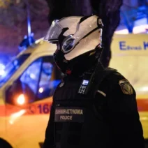 Πάτρα: Βίαιη επίθεση σε γυναίκα με τον δράστη να αναζητείται 1 Φωτογραφία από την Πάτρα με άτομο που βρίσκεται υπό αναζήτηση