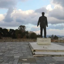 Ηράκλειο: Άνδρας έπεσε από τα Ενετικά Τείχη 1 Ηράκλειο: Άνδρας έπεσε από τα Ενετικά Τείχη