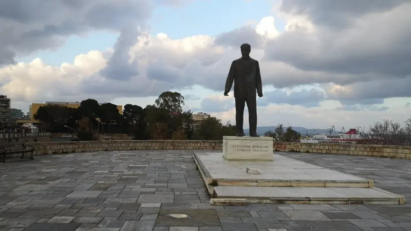 Ηράκλειο: Άνδρας έπεσε από τα Ενετικά Τείχη